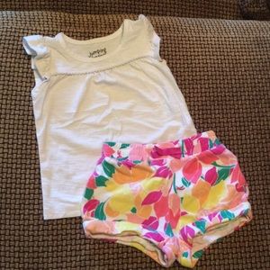 Matching set with tee and floral shorts; 18-24 mo